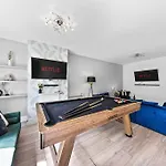 Charming Leytonstone 5 Bed -